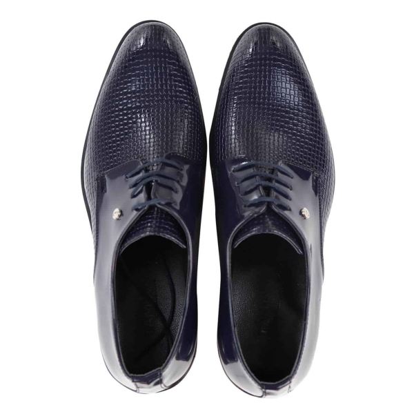 Mens Classic Laced Pattern Shoes