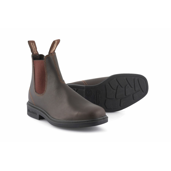 Blundstone 062 Stout Brown Leather Chiesel Toe Chelsea Boot