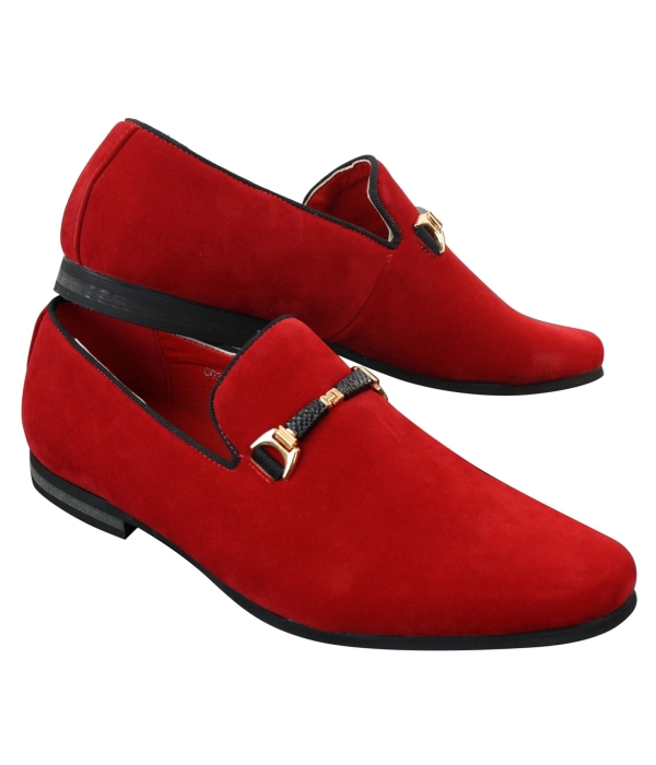 Mens Slip-On Buckle Shoes