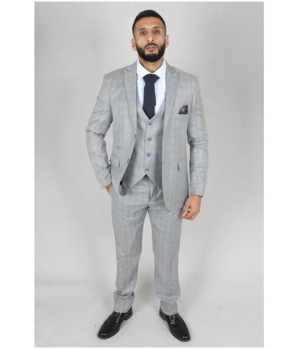 IM2 Men's Light Grey 3-Piece Suit with Fine Check Pattern